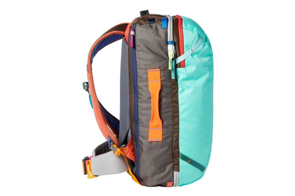 Zips and laptop pocket, exterior of Cotopaxi Allpa