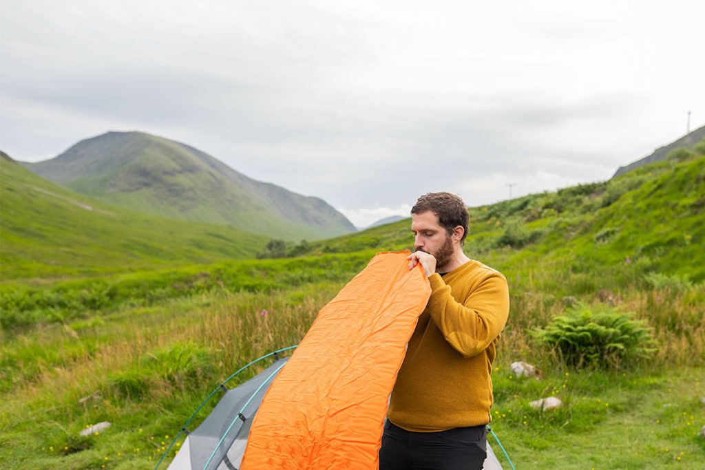 How to choose a camping sleeping mat